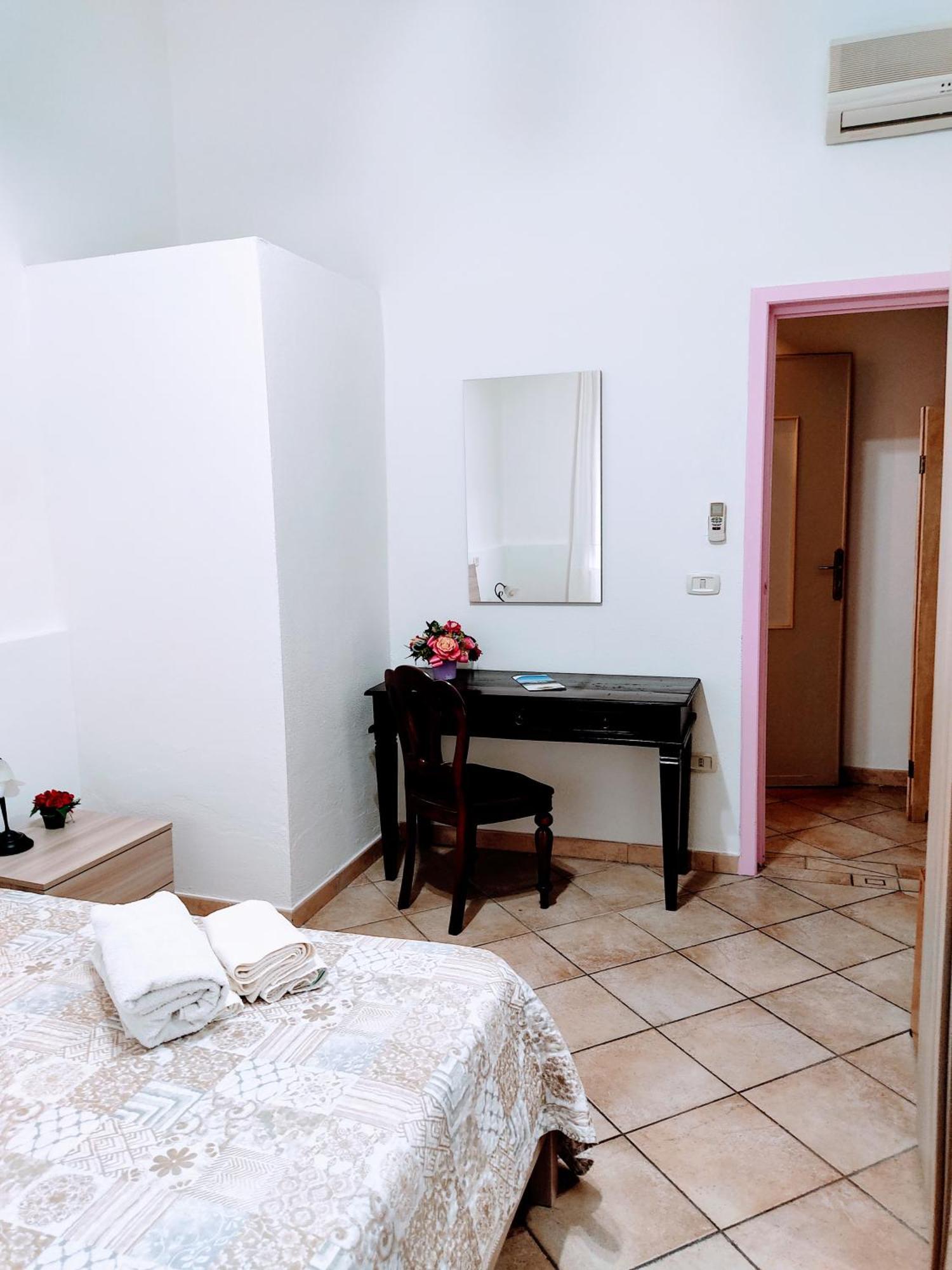 Domo Janas Guesthouse أولبيا المظهر الخارجي الصورة